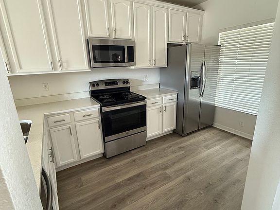4th image of 10836 Savannah Wood Dr #134