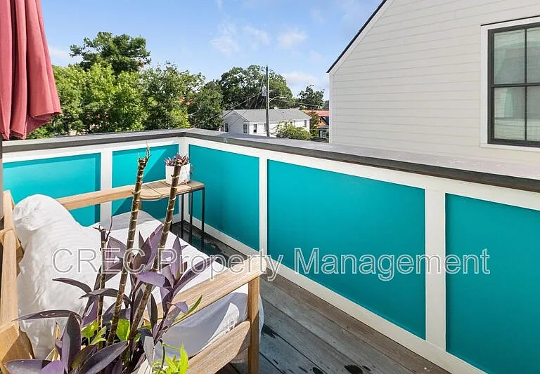 3 1/2 Maranda Holmes St #B — Photo 30