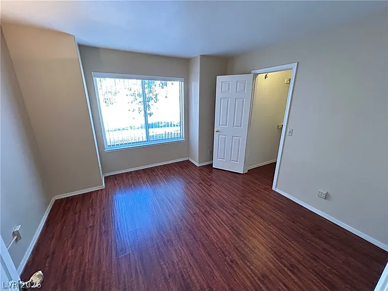 4552 Bradpoint Dr #0 — Photo 28