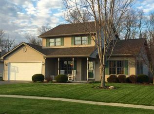 945 Kingsway Ln, Byron, IL 61010