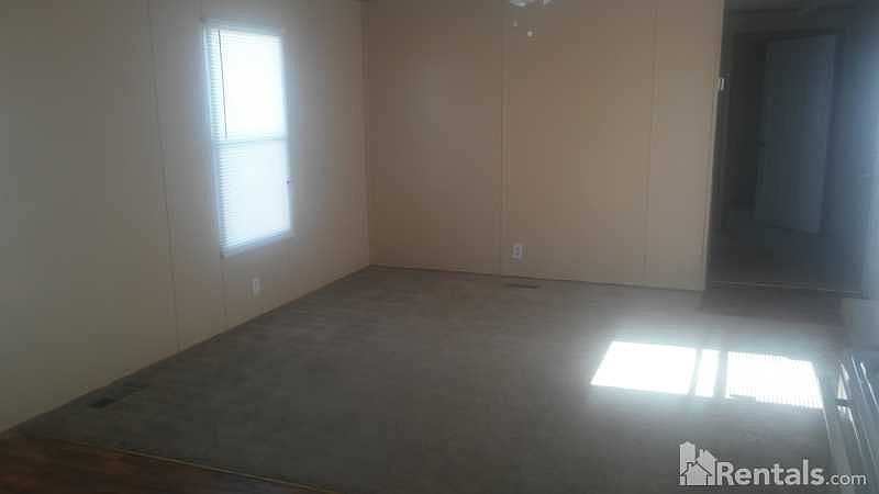 2nd image of 1835 Madeleine St Lot 132