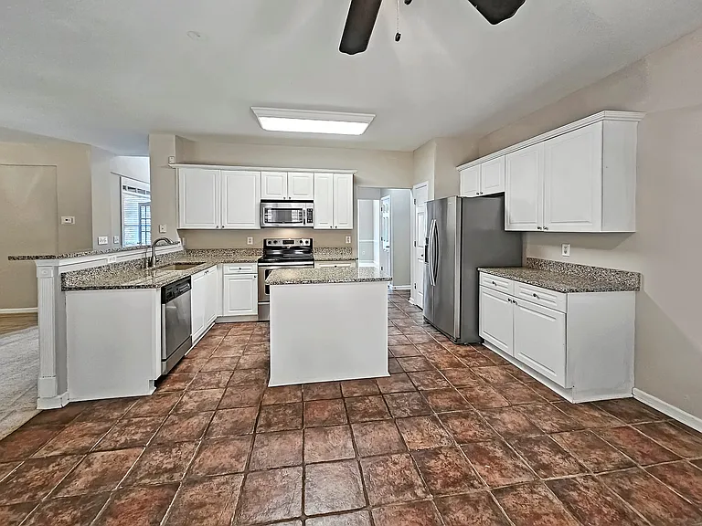 4166 Havenwood Ct NW — Photo 10