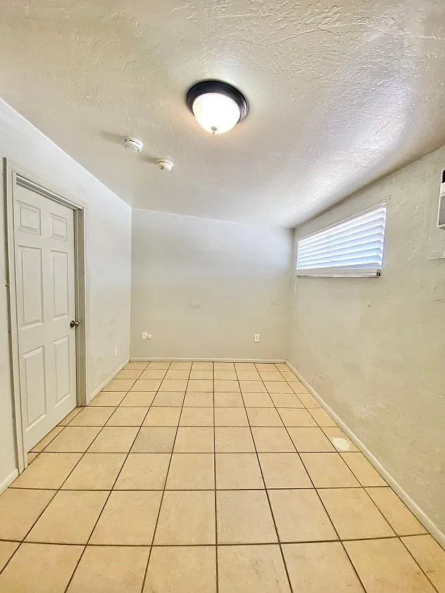 1 bed, 600 sqft, $795 — Photo 3