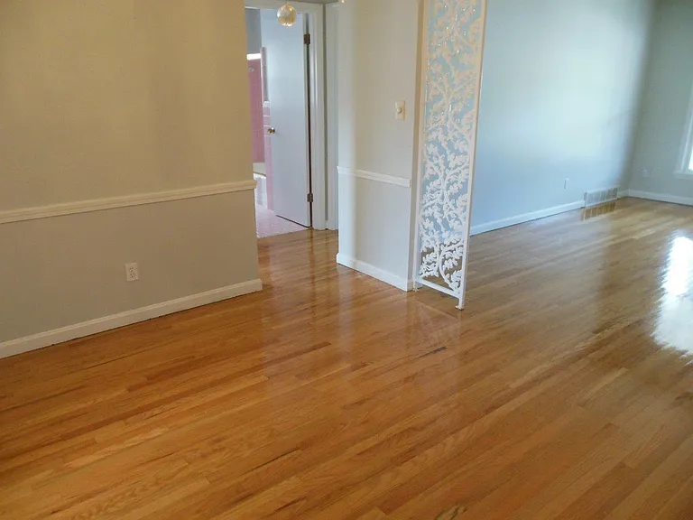 1932 Gardiner Ln #4 — Photo 9