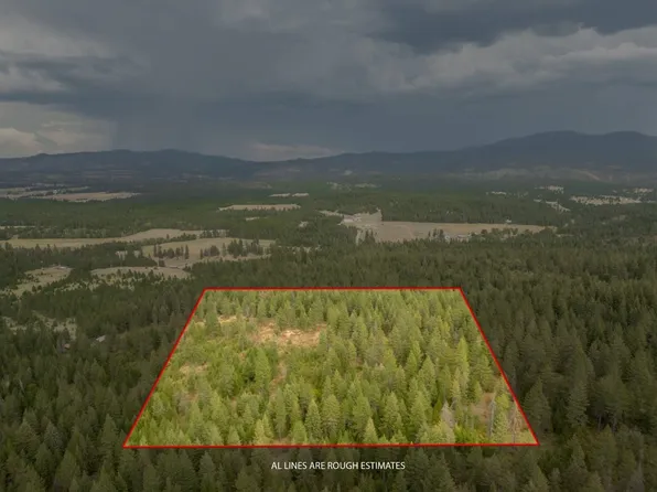 84XX E Lodge Pole Ln, Chattaroy, WA 99003