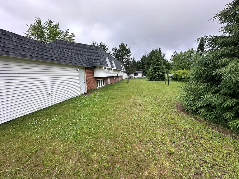 5113 Birch St — Photo 16