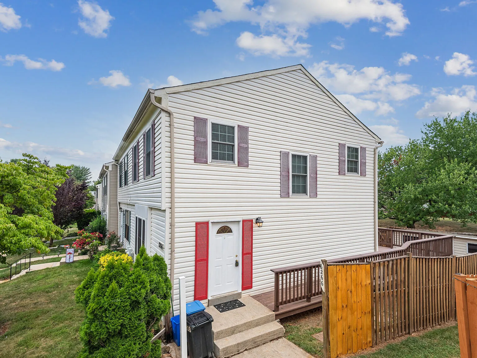 8266 Amity Cir — Photo 2