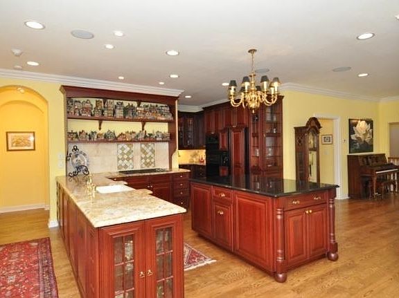 4th image of 6183 N Lake Dr
