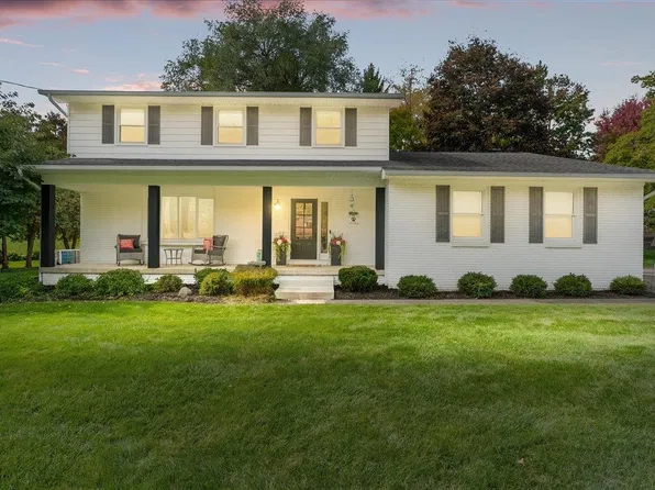 1201 Riverside Dr, Owosso, MI 48867