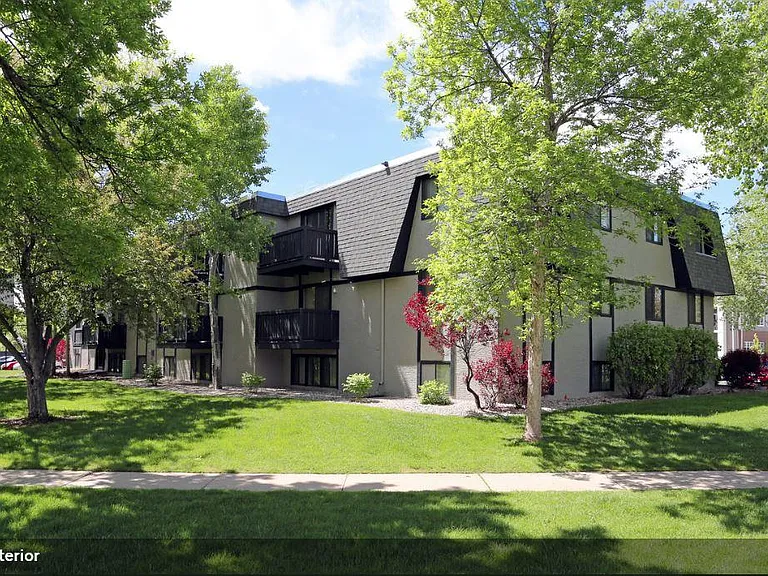 Aspenleaf Apartments — Photo 8
