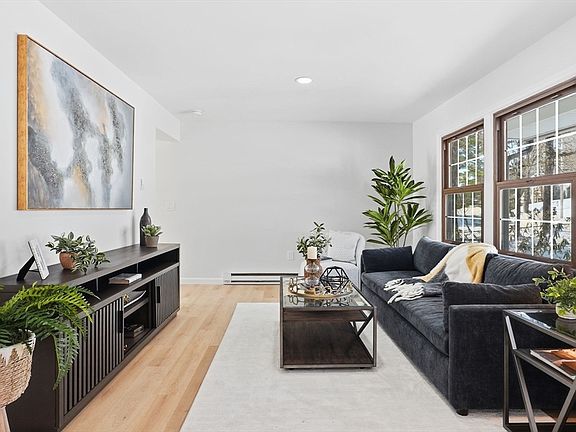 2nd image of 72 Main St