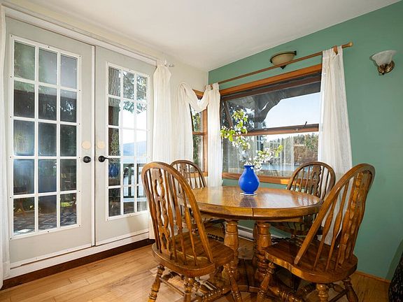 4th image of 1587 Mount Gardner Rd