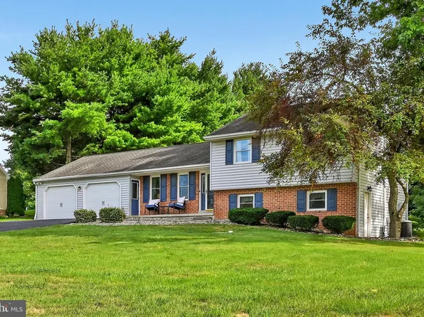 126 Meadow View Ln, Bainbridge, PA 17502