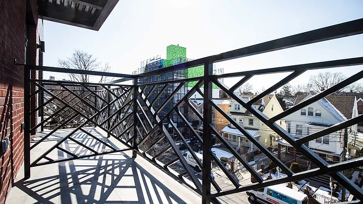 Rented by Nooklyn NYC LLC | media 87