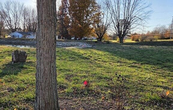 5th image of 1401 Crissinger Rd