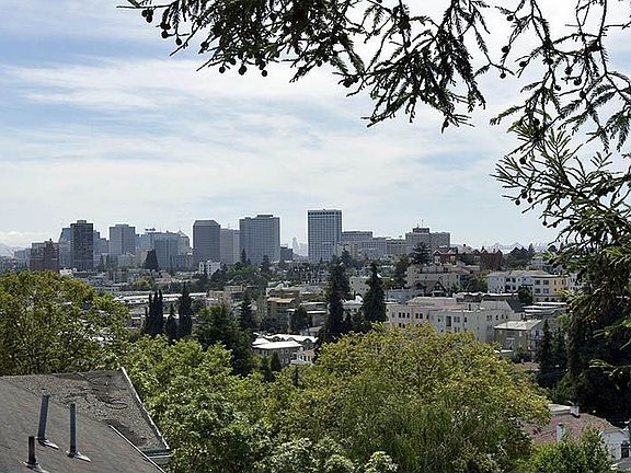 Downtown Oakland/SF 