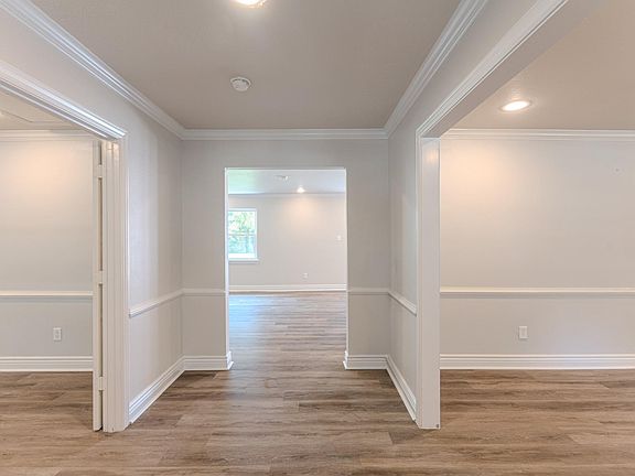 5th image of 2206 Thousand Pines Dr
