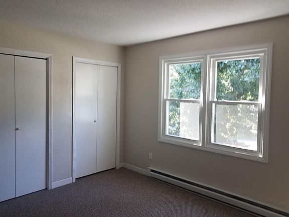 5th image of 5 Apple Valley Pkwy APT 9