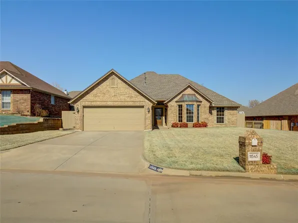 11545 Hampton Dr, Midwest City, OK 73130