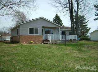 6810 W Redman Dr, Lake City, MI 49651