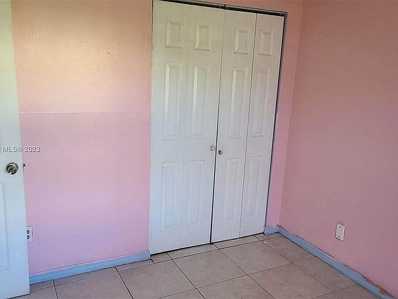 5th image of 438 NE 210th Circle Ter APT 106-4B
