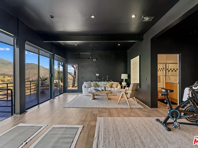 23701 Harbor Vista Dr — Photo 31