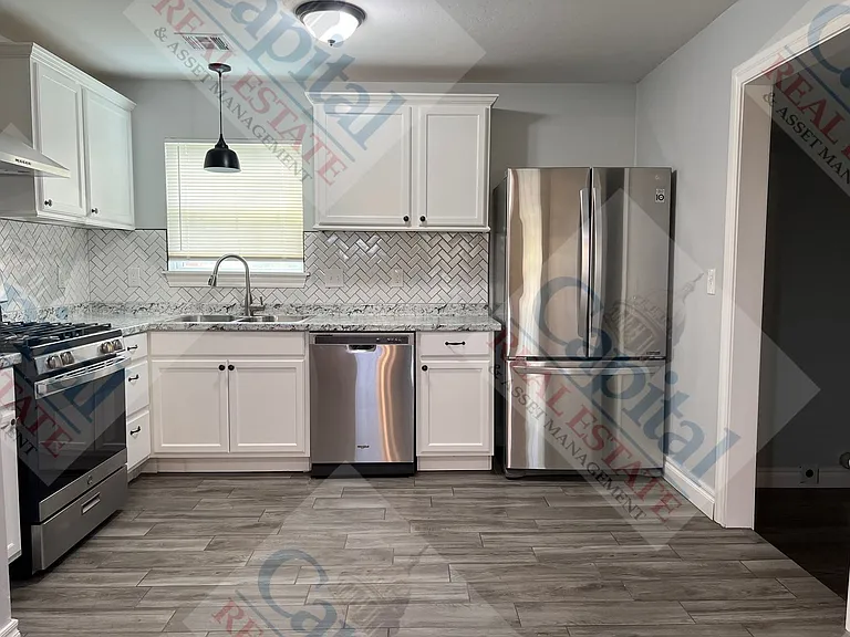 4772 SE 23rd St — Photo 4