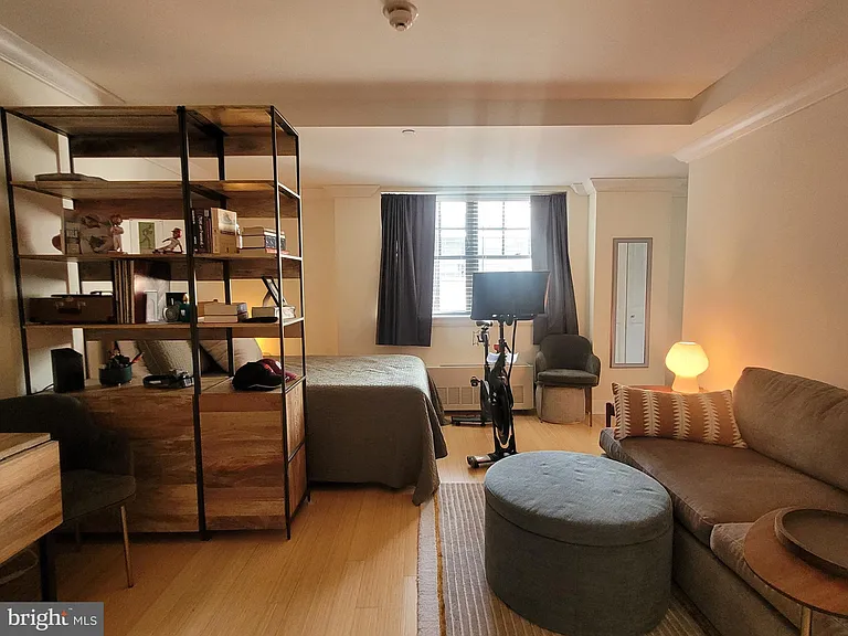 1701 Locust St #15-1917 — Photo 2