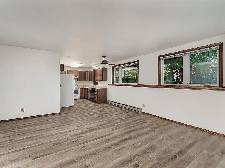 2014 Alderson Ave #D — Photo 4