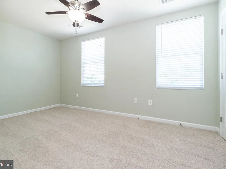 6810 Warfield St — Photo 18