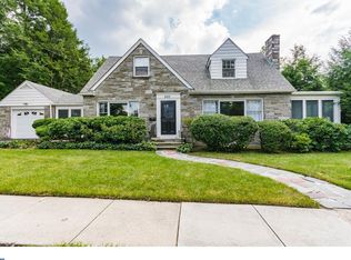 500 W Crystal Lake Ave, Haddonfield, NJ 08033
