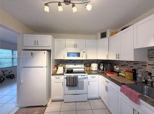 100 SW 132nd Way APT 114K, Pembroke Pines, FL 33027