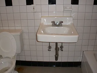 Rented by Ready Group