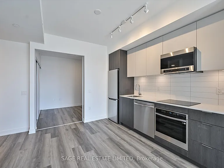 6 Chartwell Rd #509 — Photo 15