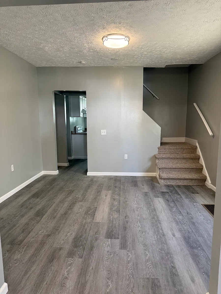 Building Photo - 521 S Wayne Ave