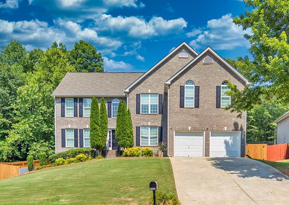 1st image of 5555 Pleasant Woods Dr