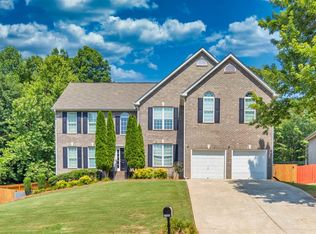 5555 Pleasant Woods Dr, Flowery Branch, GA 30542