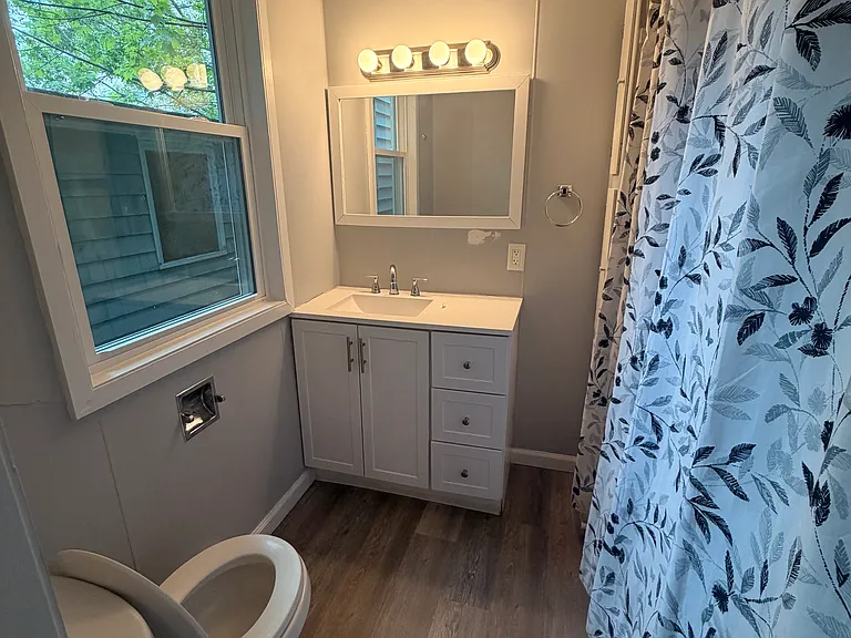 60-62 Jefferson St #1F — Photo 10