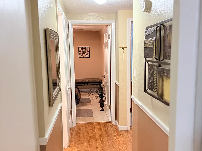 4923 Genesis Ave — Photo 21