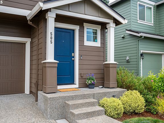 2nd image of 505 NE 138th Pl