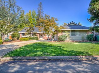 2658 Hillcrest Dr, Cameron Park, CA 95682