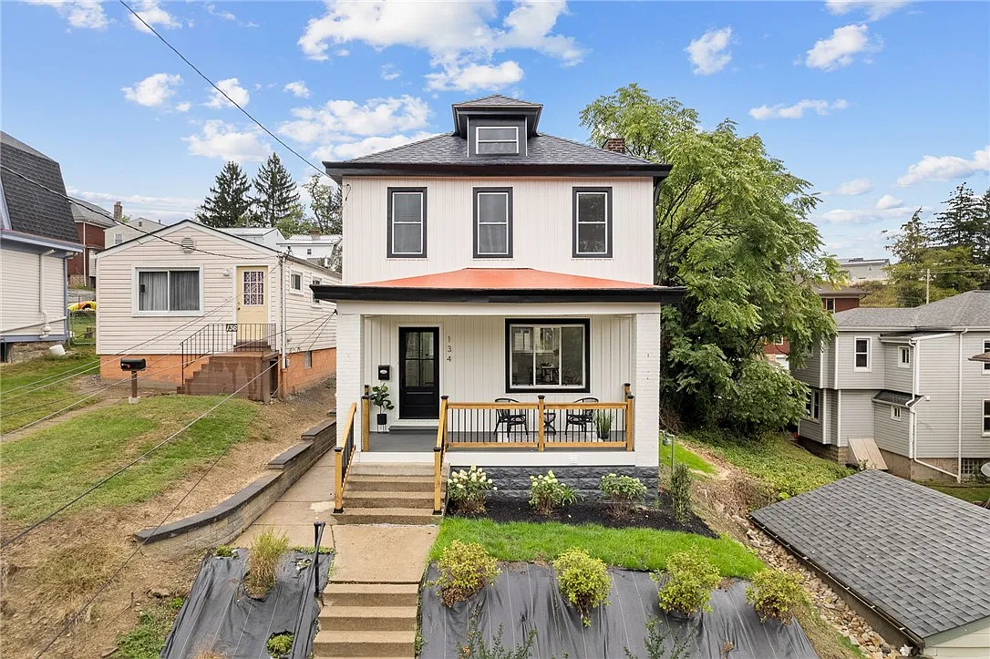 134 Georgetown Ave photo 1