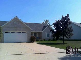 15524 Rutherford Blvd, Monroe, MI 48161