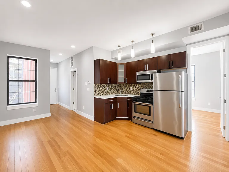 355 Stockton St #2A — Photo 1