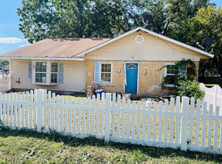 203 S 2nd Ave, Sulphur, OK 73086