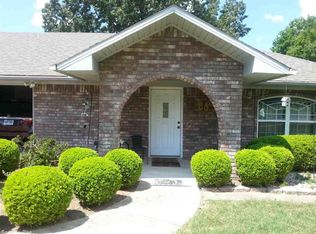 111 Bella Rosa Dr, Hot Springs, AR 71913