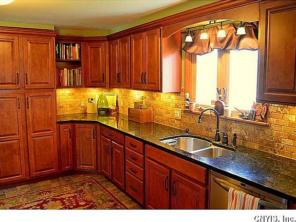 2nd image of 121 Canterbury Dr