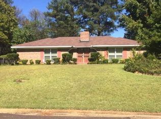 1266 Ferncrest Dr, Jackson, MS 39211