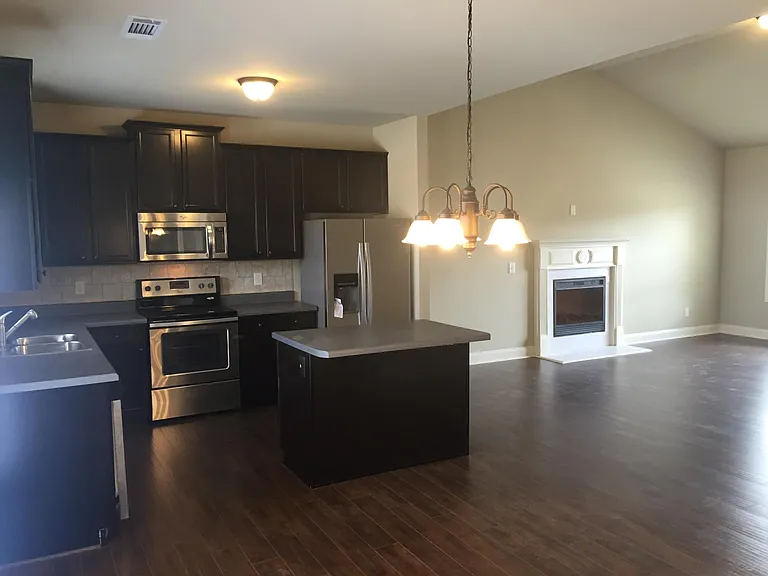 2095 Summerglen Trl — Photo 8