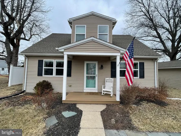 14 N Township Line Rd, Royersford, PA 19468